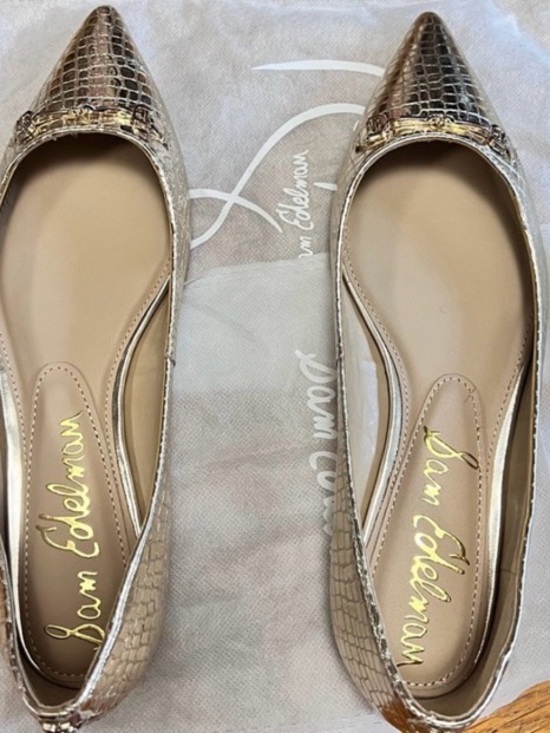 Sam Edelman Shoes - Sam Edelman Pointed Toe Metallic Croc Flats in Champagne Gold size 8 New